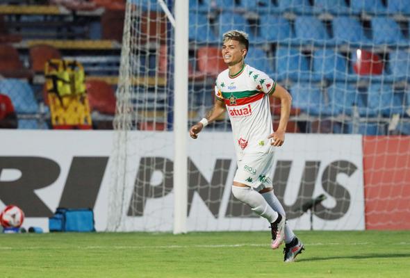 Portuguesa ganha a primeira no Grupo X