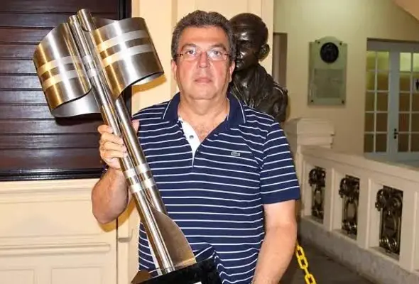 Nota de pesar - Alcides Antunes 