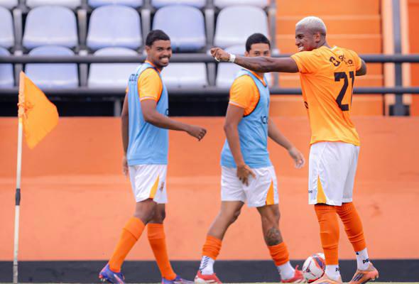 Nova Iguaçu abre boa vantagem na semifinal da Copa Rio