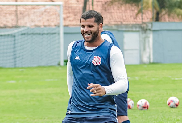 PK reforça confiança no projeto do Bangu para 2026