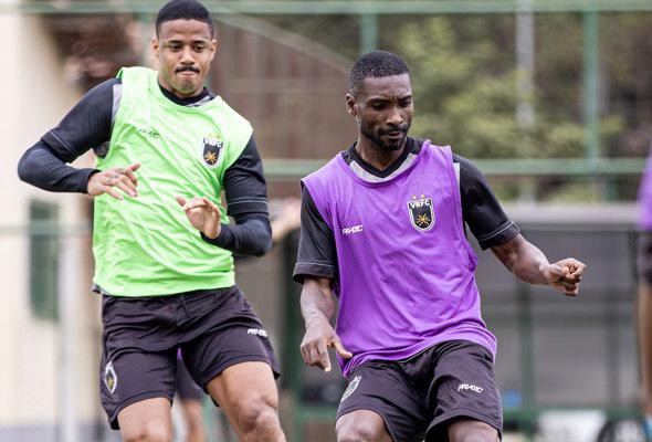 Voltaço realiza treino no CT Oscar Cardoso visando duelo contra o Figueirense