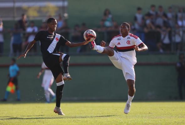 Brasileiro Sub-17: Vasco e Fla empatam e Flu segue com 100% de aproveitamento
