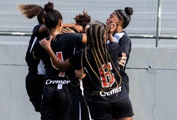 Vascaínas avançam para as semifinais do Brasileiro Sub-17 