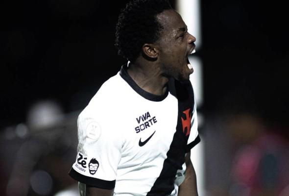 Vasco supera o Vitória-BA novamente e segue para a semifinal da Copa do Brasil 