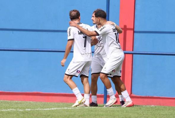 Resende vence o Bonsucesso e dorme na ponta da Série A2