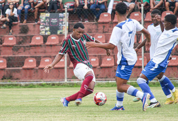 Moleques de Xerém arrancam empate heróico no Brasileiro Sub-20
