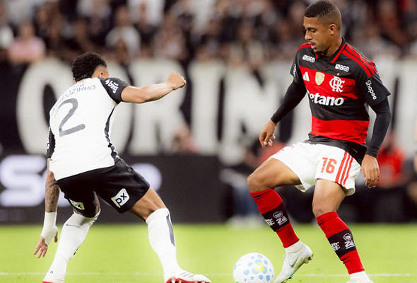 Flamengo fica igual com o Corinthians em Itaquera