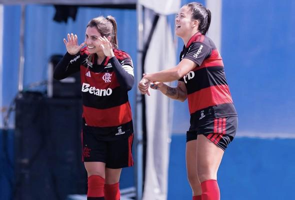 Meninas da Gávea superam o Santos e ficam perto da classificação 