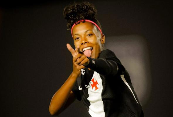 Cruz-Maltinas goleiam e avançam na Copa do Brasil Feminina