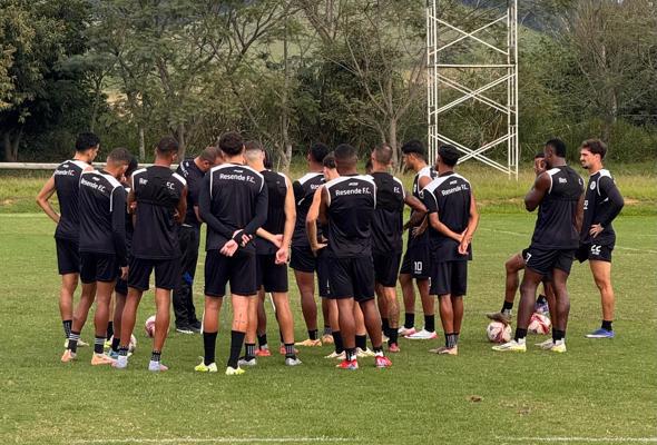 Resende recebe o Serrano para manter a invencibilidade na Série A2