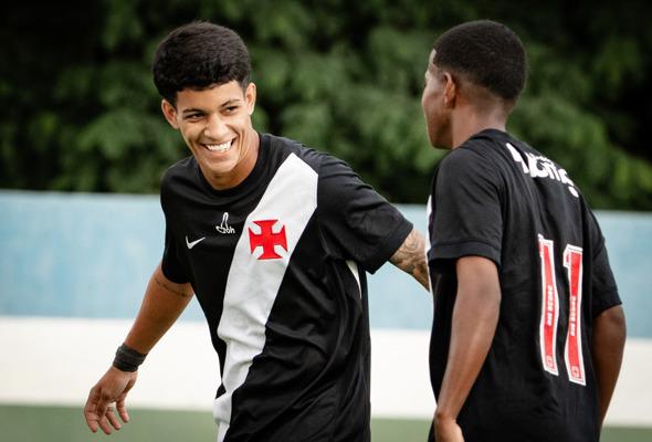 Virada e goleada vascaína no encerramento da rodada do Brasileiro Sub-20