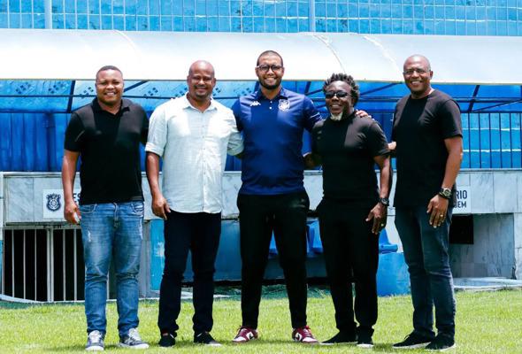 Olaria anuncia Léo Lima como coordenador técnico