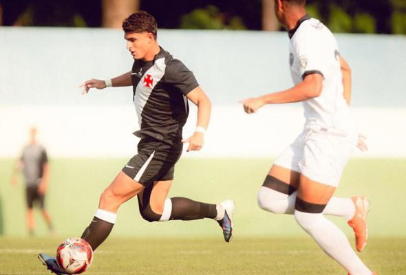 Meninos da Colina empatam na estreia do Brasileiro Sub-17