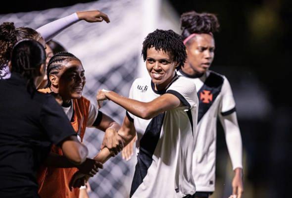 Gigantes vencem mais uma e continuam imbatíveis no Brasileiro Feminino A2