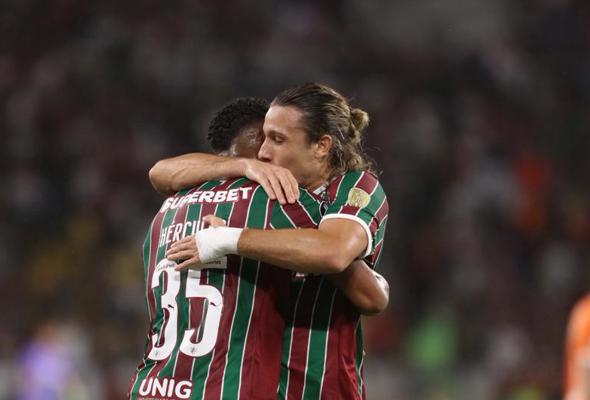 Tricolor vence e está nas oitavas da Copa Libertadores