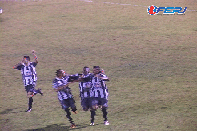 Série B 2012-1ªf Returno - 1ª Rod - Mesquita 2 X X1 Carapebus