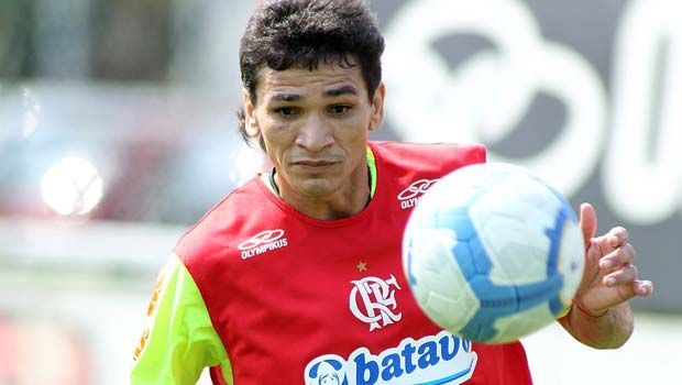 O Bem Mandado Tomou o Troféu Belfort Duarte de Ronaldo Angelim