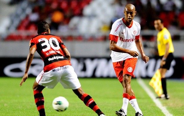 Brasileiro 2012 - Flamengo 3 X 3 Internacional-rs - 2ª Rodada