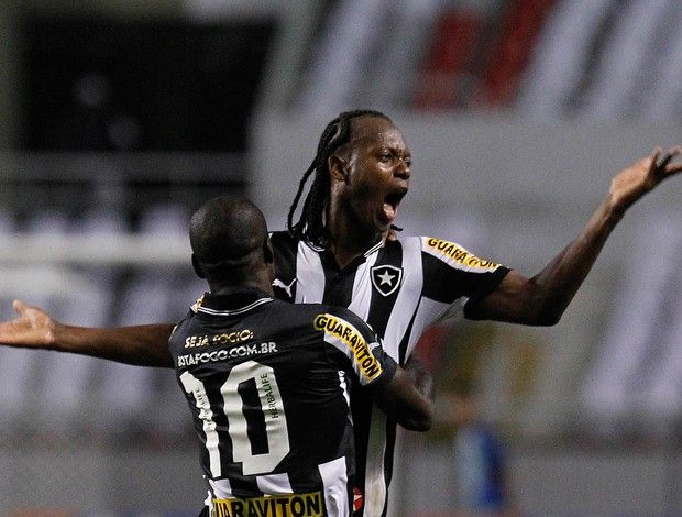 Brasileiro 2012 - Botafogo 1 X 0 Figueirense-sc - 13ª Rodada