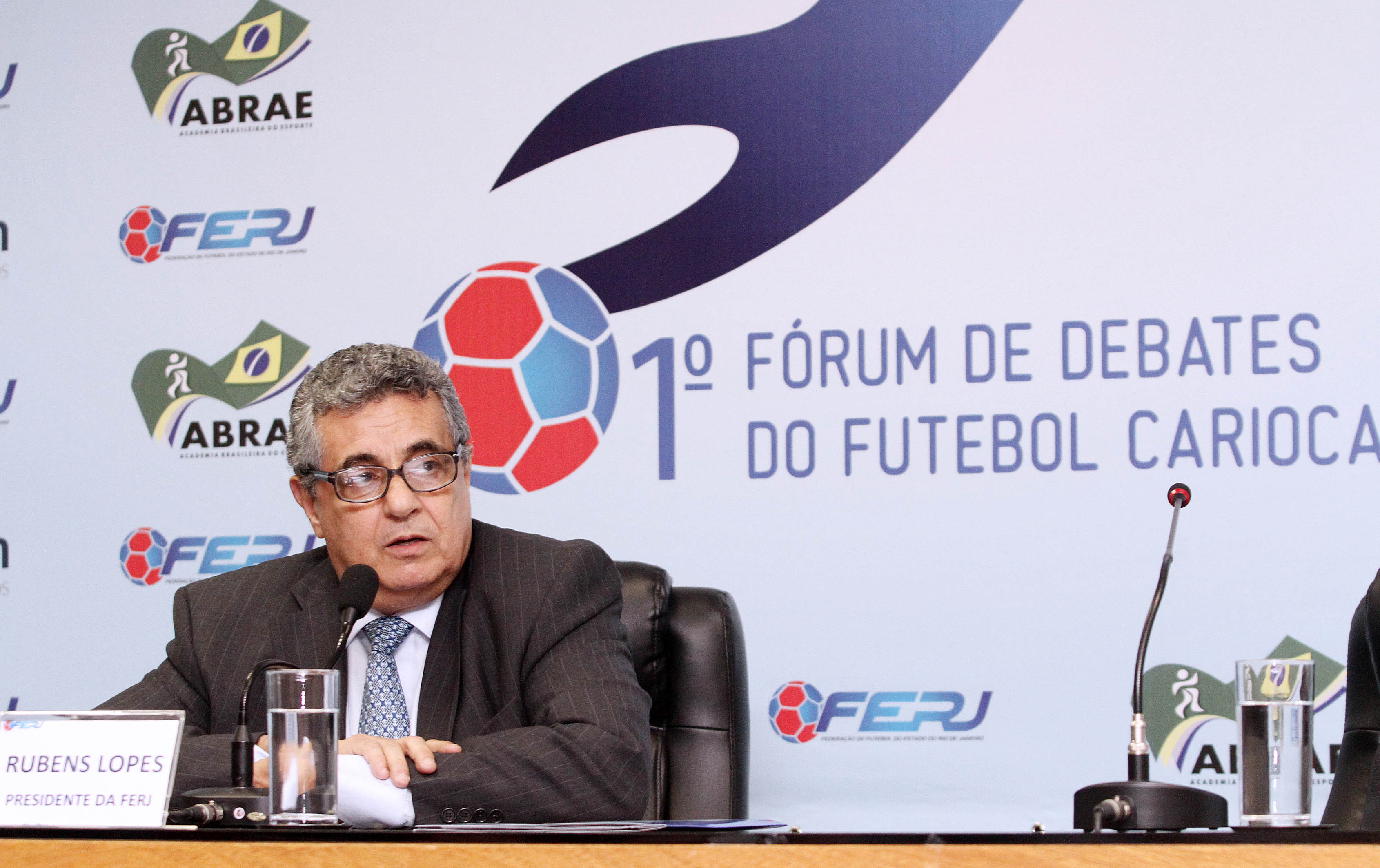 Fórum de Debates do Futebol Carioca - Estudo do Horário das Partidas