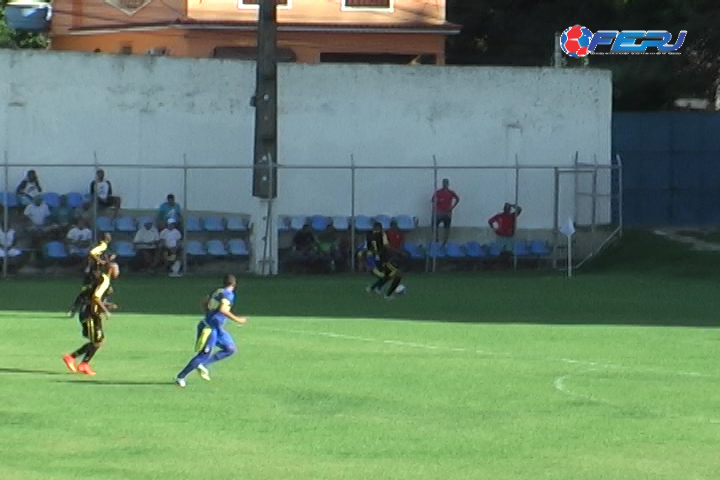 Série B 2015 - São Gonçalo Fc 3 X 3 Sampaio Corrêa - 4ª Rod Tç Santos Dumont