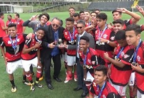 Torneio Guilherme Embry Sub 16 2017 - Botafogo 1 X 3 Flamengo - Returno Final - 2ª Rodada