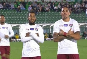 Brasileiro 2018 Série a - Chapecoense-sc 1 X 2 Fluminense - 26ª Rodada