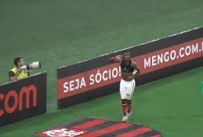 Flamengo 3x2 Volta Redonda - Carioca Série a Profissional - Tg / 3ª Rodada