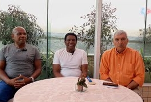 Programa Além dos Gramados - Neguinho da Beija Flor e Paulo César Marcondes